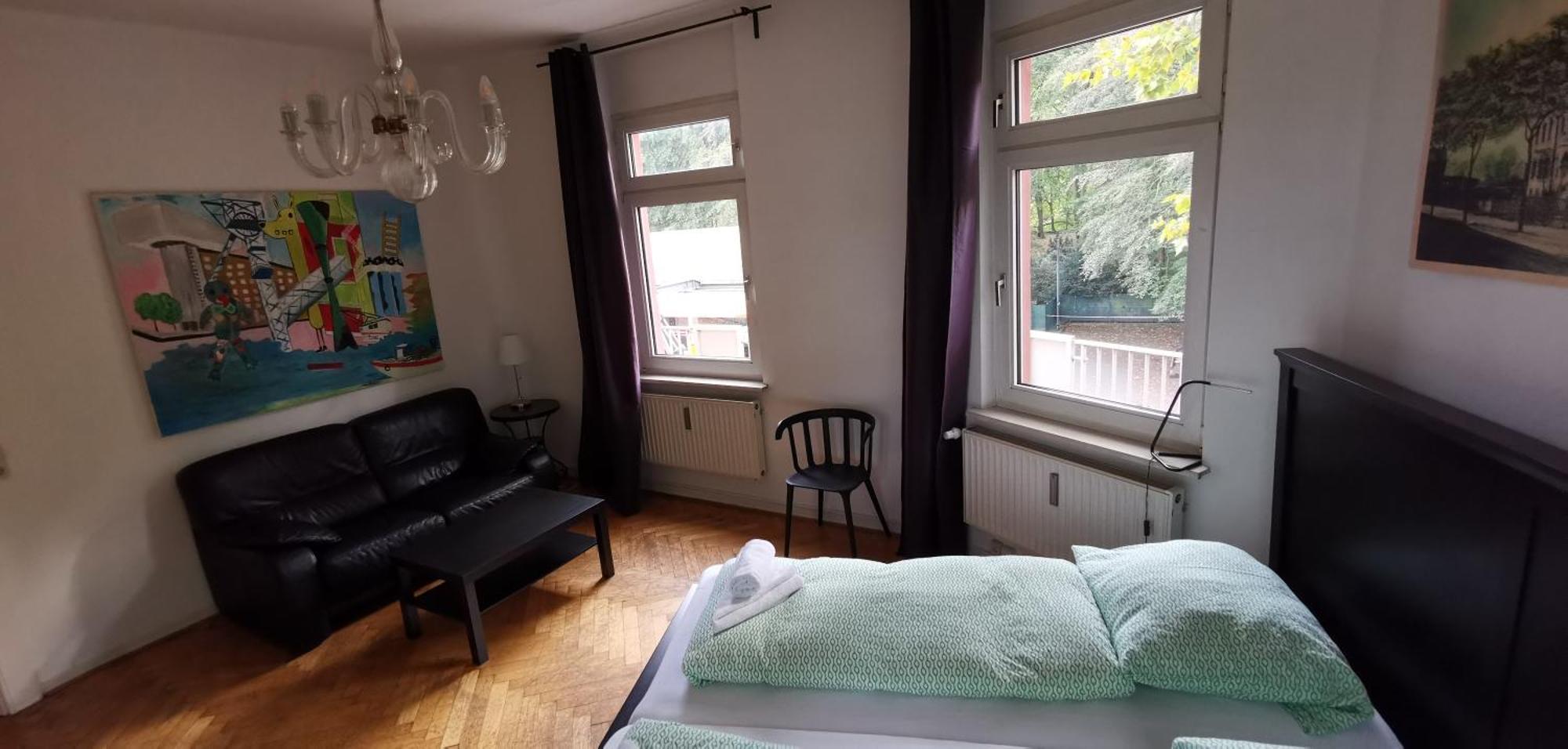 Central Pension Duisburg Pokoj fotografie